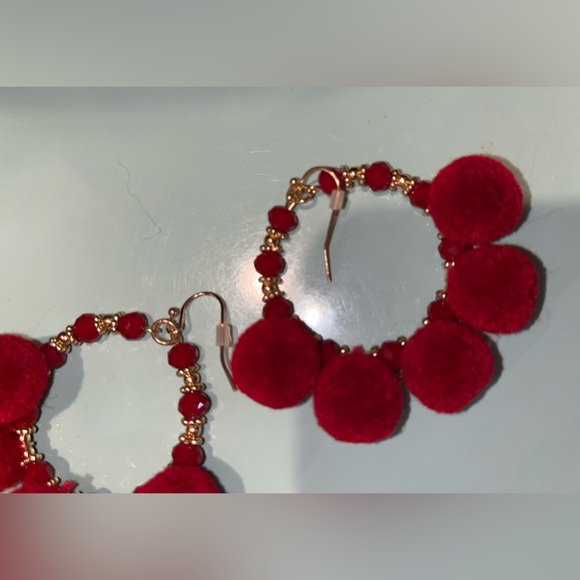 Kendra Scott Earrings - Picture 5 of 5